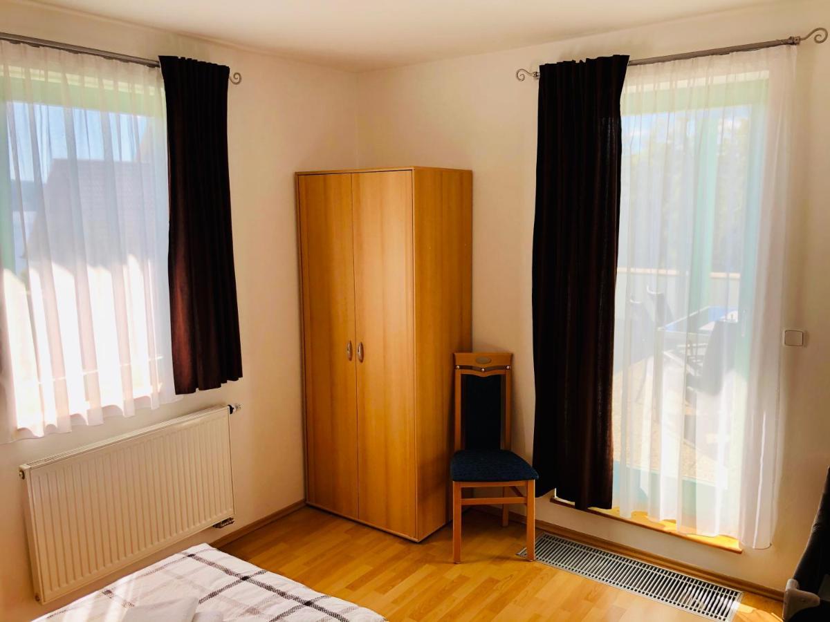 Apartman Adam Lipno nad Vltavou Exterior photo
